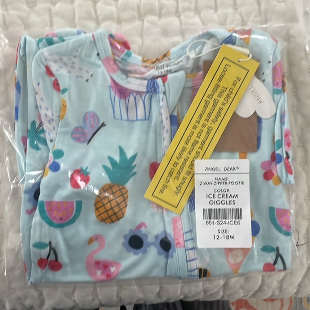 NWT Angel Dear Bamboo Ice Cream Giggles Zipper Footie Pajama - Picture 7 of 7